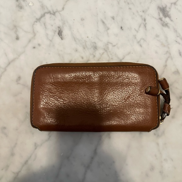 Chloe
Marcie Leather Continental Wallet tan - Picture 2 of 7